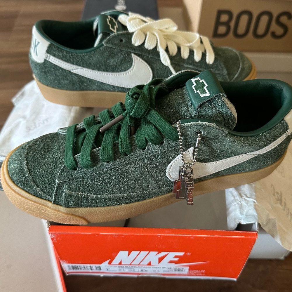 Nike Dark Green Suede Low-Top Sneakers with White Swoosh